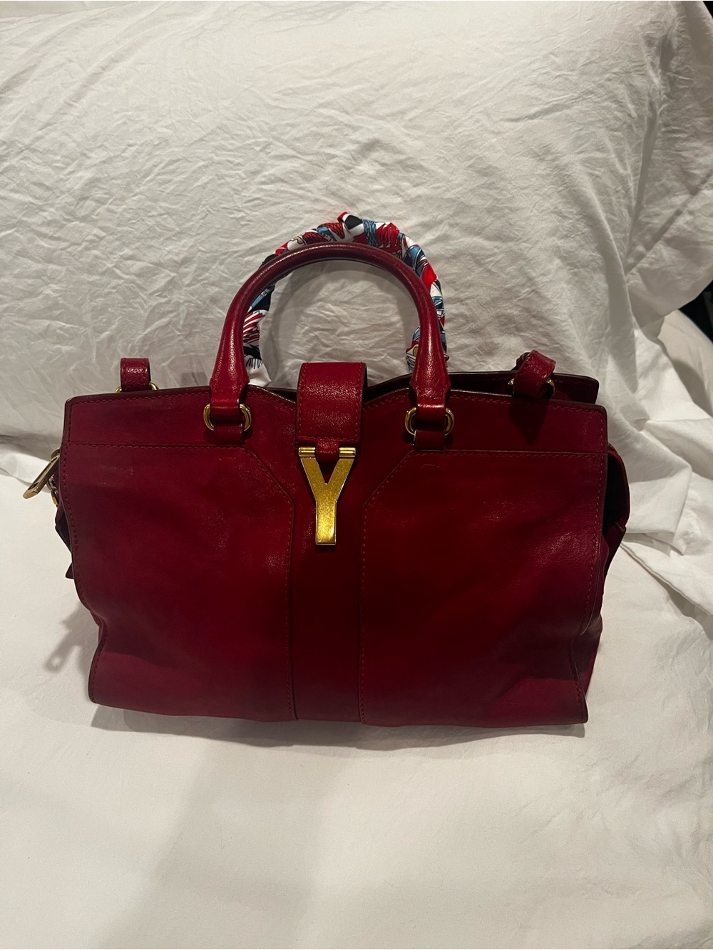 Yves Saint Laurent Red Leather Top-Handle/Shoulder Cabas Tote with Gold Y Accent